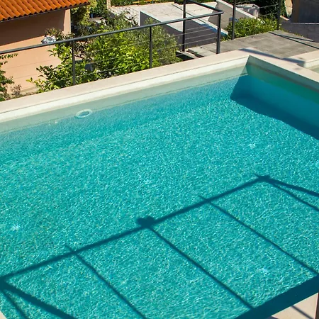 Salvia Villa